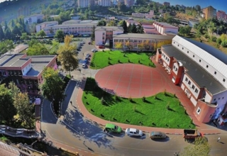 Bülent Ecevit Üniversitesi