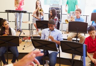 muzik-ogretmeni-ne-yapar