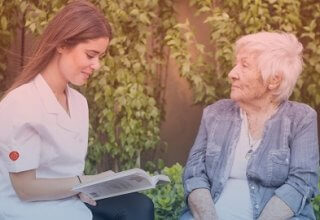 Hasta Bakıcı Elemanı